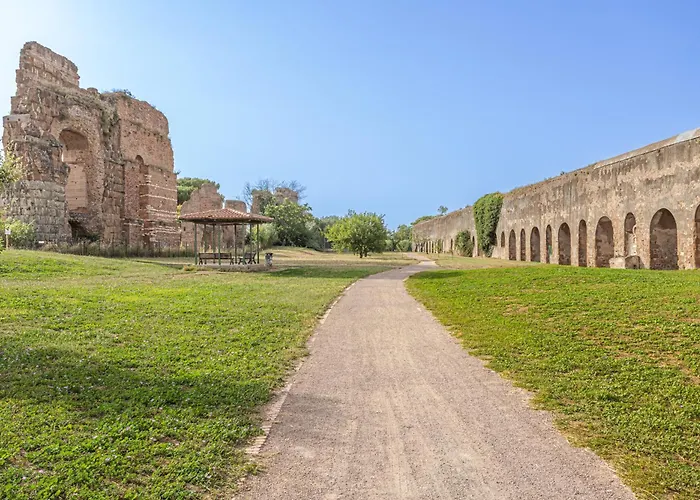 Bbhome Domus Aquae Inside Of Appia Antica Park Villa *