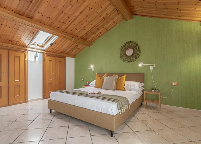 Bbhome Domus Aquae Inside Of Appia Antica Park Villa